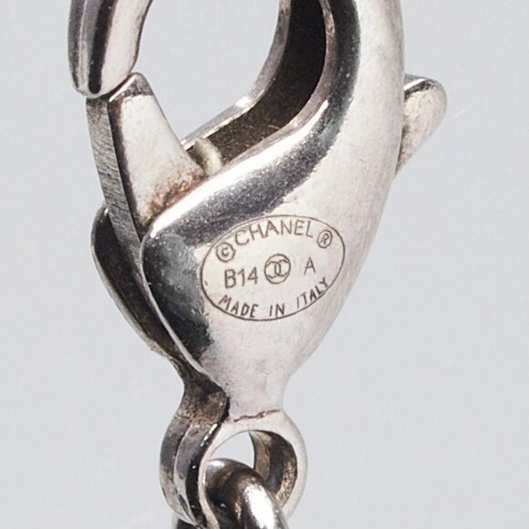 Chanel Silver Metal Large CC Logo Camellia Pendant Necklace - Picture 6 of 6